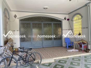 Nh&agrave; đường cặp rạch Bằng Tăng, phường Mỹ H&ograve;a, TP.Long Xuy&ecirc;n, An Giang 159.7m2